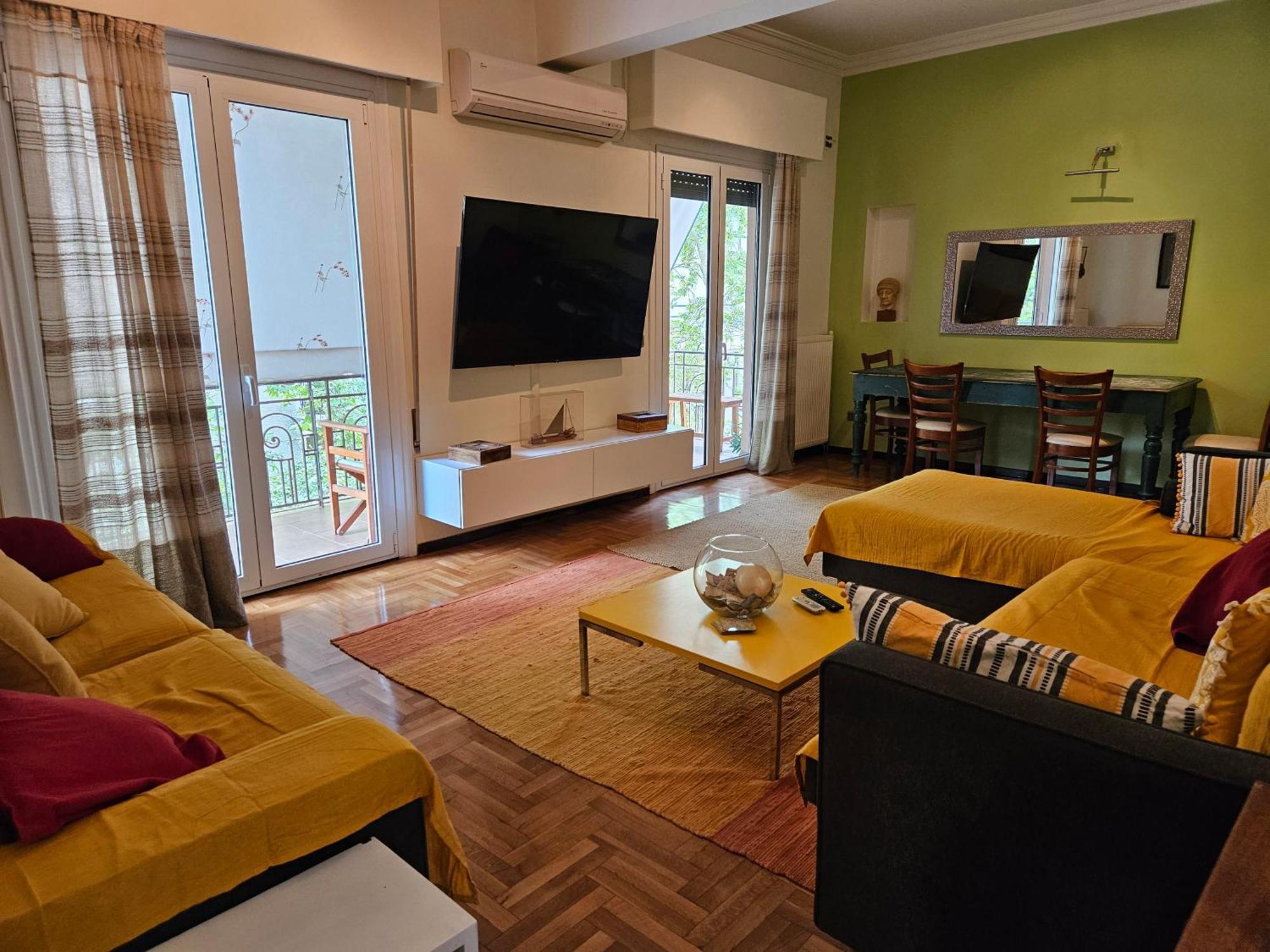 3 Bedder Condo In Ilisia, Megaro Mousikis Athen Exterior foto
